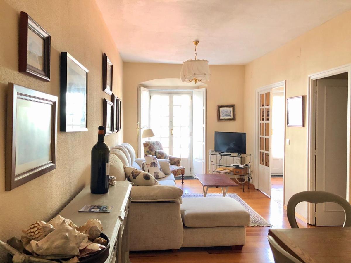 Apartamento El Parque Luarca Dış mekan fotoğraf